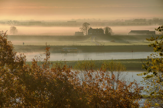 Fietsveer van Driel gezien van de Westerbouwing
